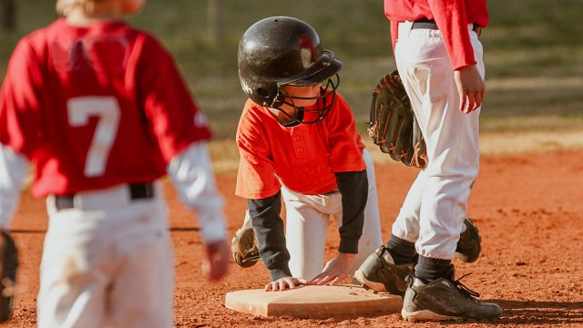 kids playing baseball